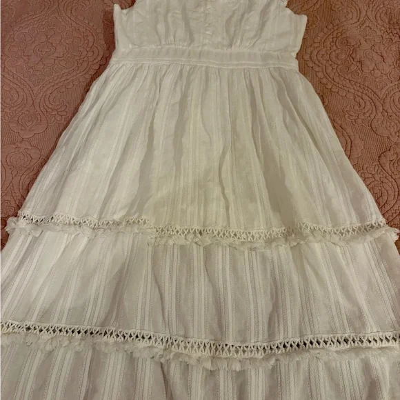 Ellison White Midi Dress - Picture 6 of 9